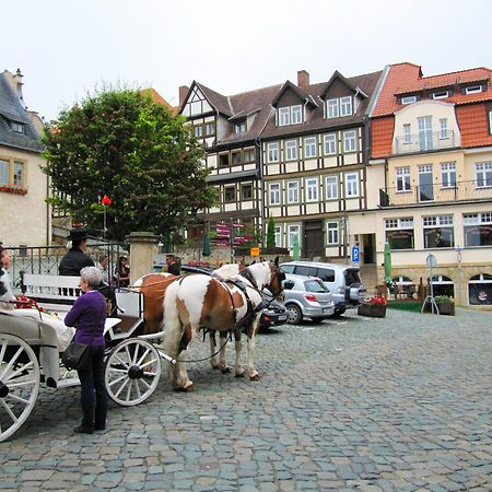 Grosse Wohnung Mit Terrasse Im Altstadtzentrum - Ferienwohnung Chiplakoff 布兰肯堡 外观 照片