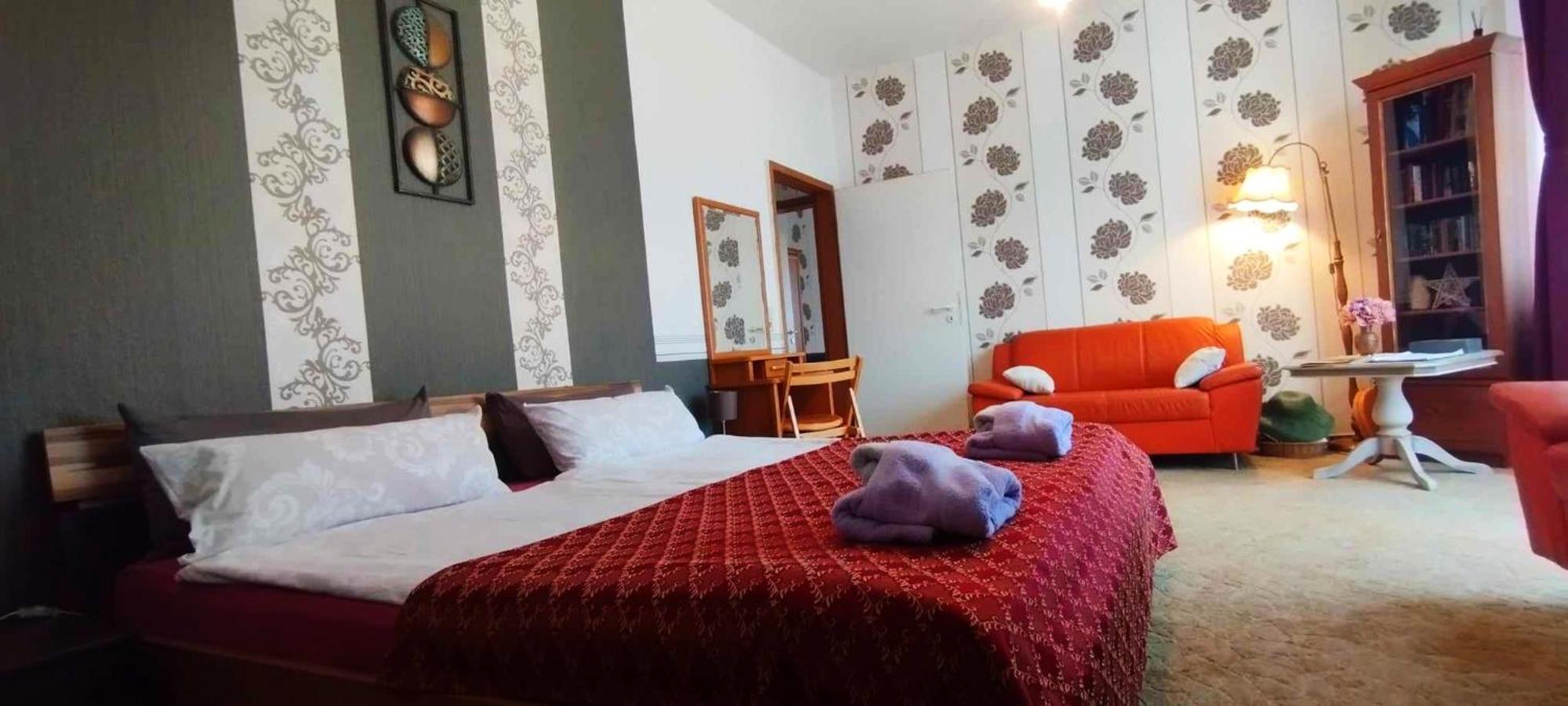 Grosse Wohnung Mit Terrasse Im Altstadtzentrum - Ferienwohnung Chiplakoff 布兰肯堡 外观 照片
