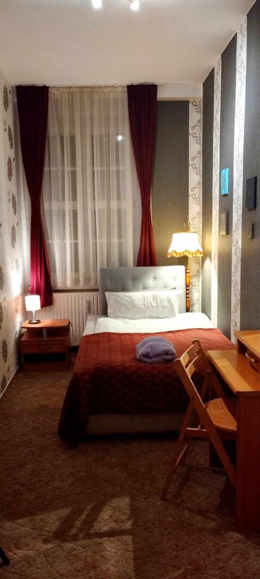 Grosse Wohnung Mit Terrasse Im Altstadtzentrum - Ferienwohnung Chiplakoff 布兰肯堡 外观 照片