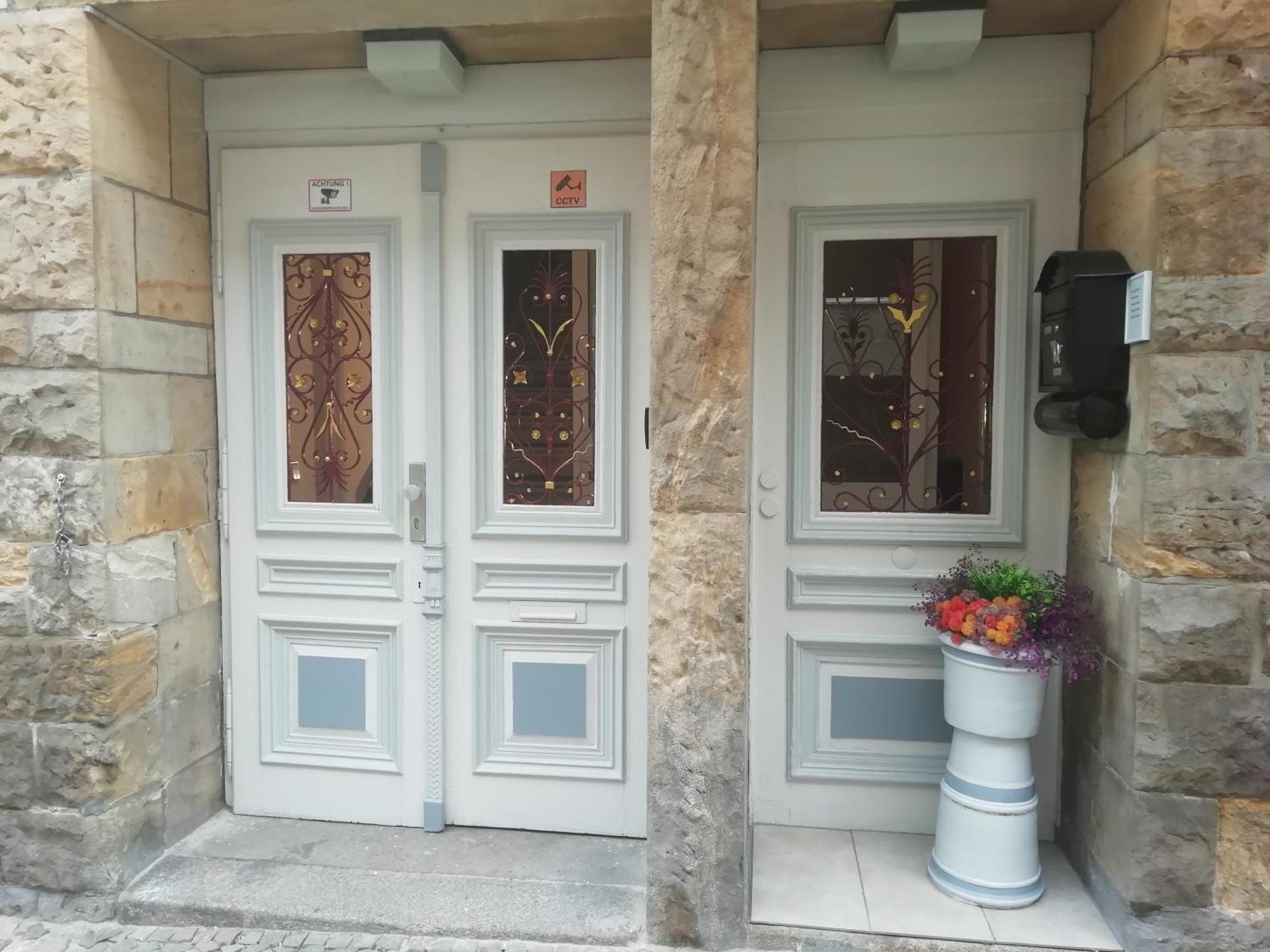 Grosse Wohnung Mit Terrasse Im Altstadtzentrum - Ferienwohnung Chiplakoff 布兰肯堡 外观 照片
