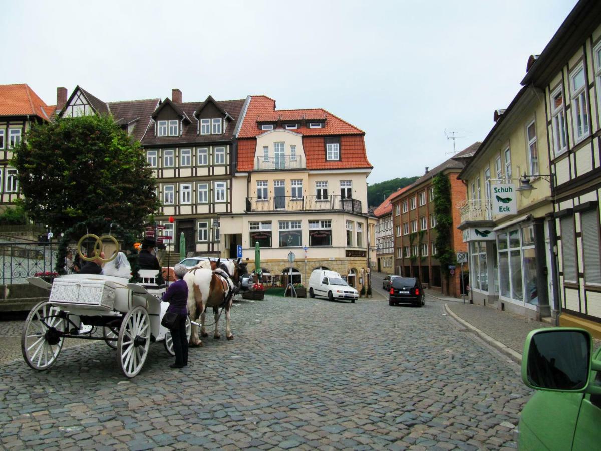 Grosse Wohnung Mit Terrasse Im Altstadtzentrum - Ferienwohnung Chiplakoff 布兰肯堡 外观 照片